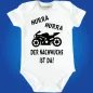 Preview: Baby‑Body mit Motorrad und Text „Hurra Hurra der Nachwuchs ist da“