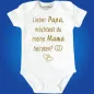 Preview: Baby‑Body mit Herzen, Ringen und wählbarem Eltern‑Spruch