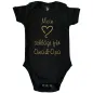 Preview: Babybody „Mein Herz schlägt für Oma“ liebevolles Design