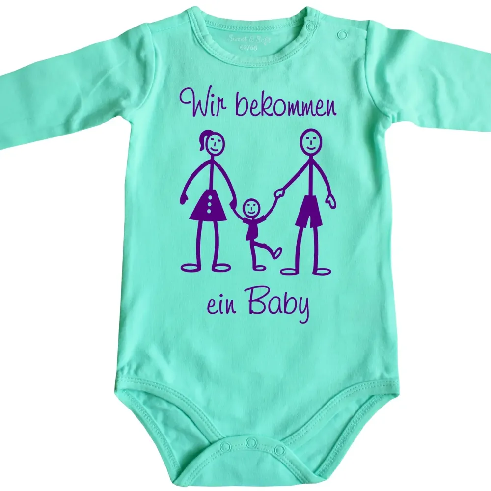 Babybody mit Strichmännchen und Babyankündigung