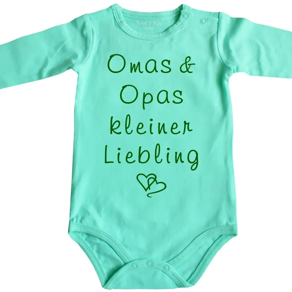 Preview: Baby‑Body mit Spruch „Mamas kleiner Liebling“ und zwei Herzen