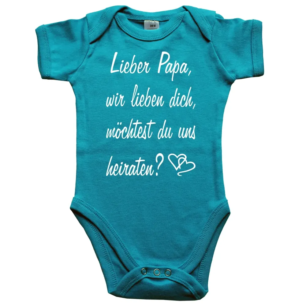 Babybody mit emotionalem Heiratsantrag aus Babysicht