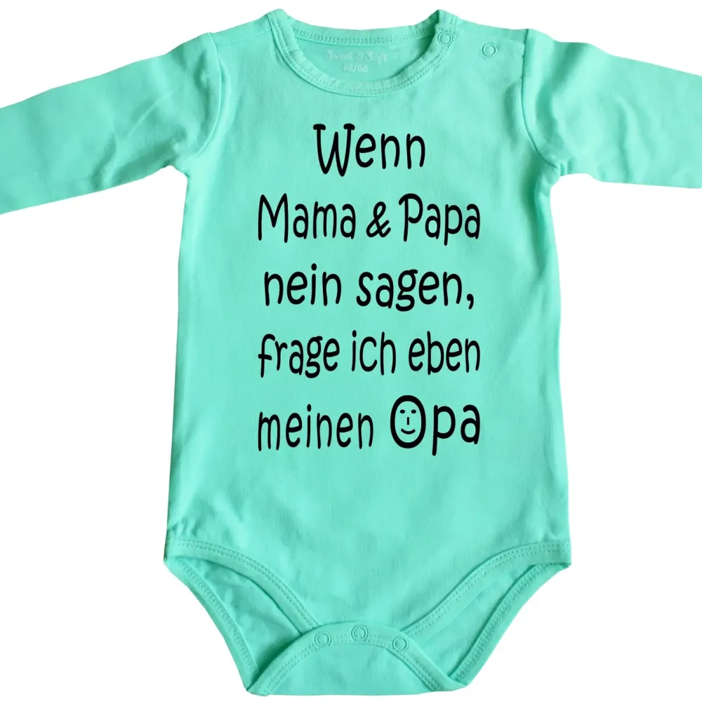 Baby‑Body mit wählbarer Familienperson und lustigem Text