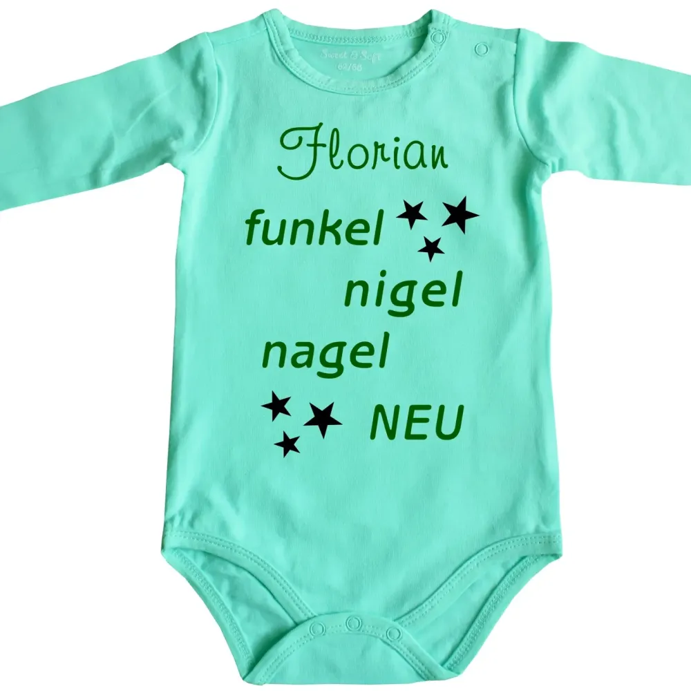 Preview: Baby‑Body mit Spruch „Funkel‑Nigelnagelneu“ und Wunschname
