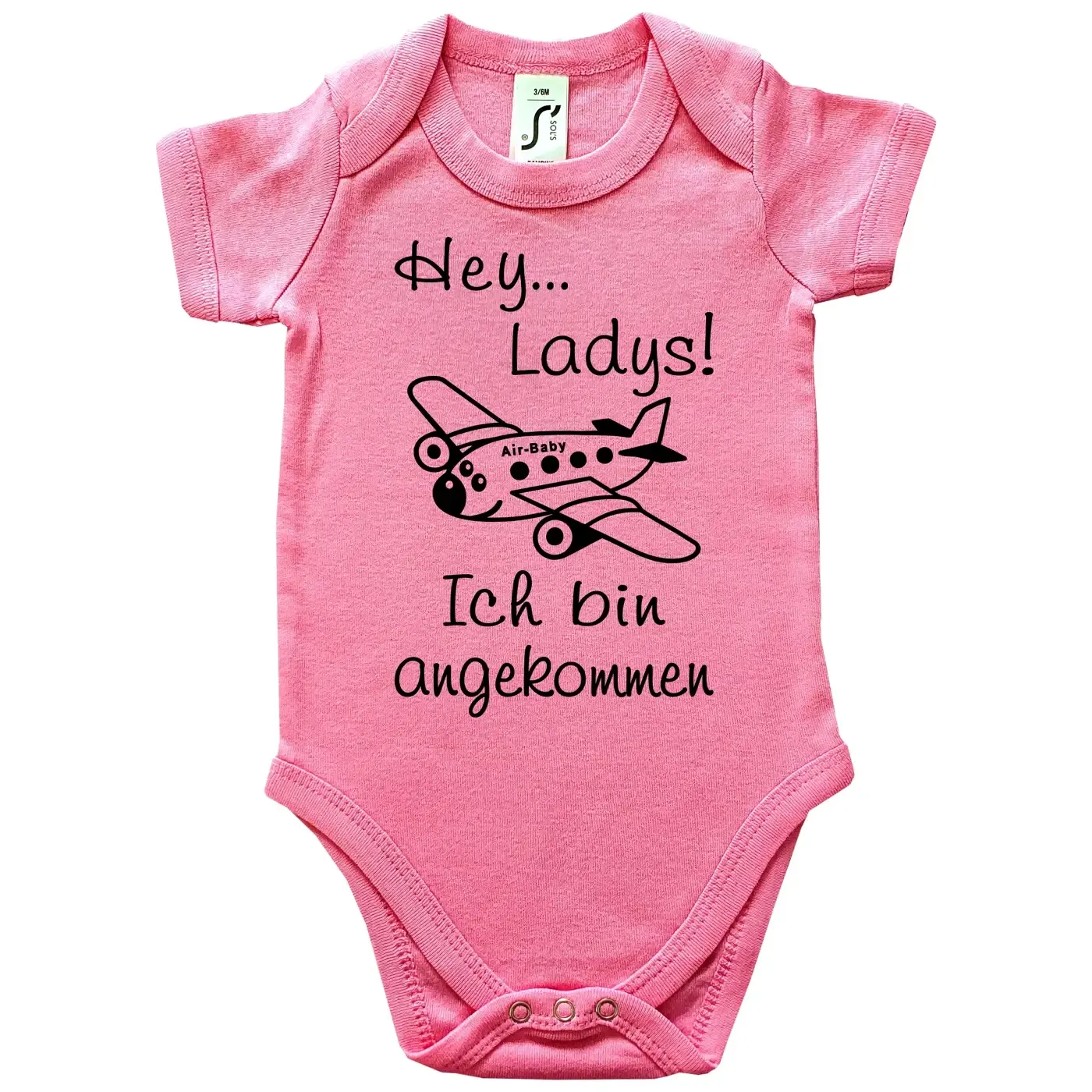 Baby‑Body mit Spruch „Hey Ladys! Ich bin angekommen!“