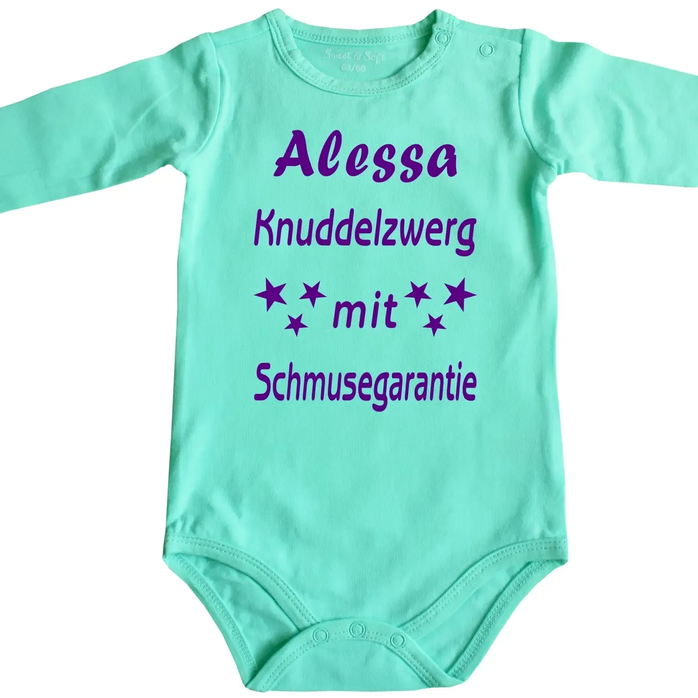Baby‑Body personalisiert mit Name und Herz‑Motiv